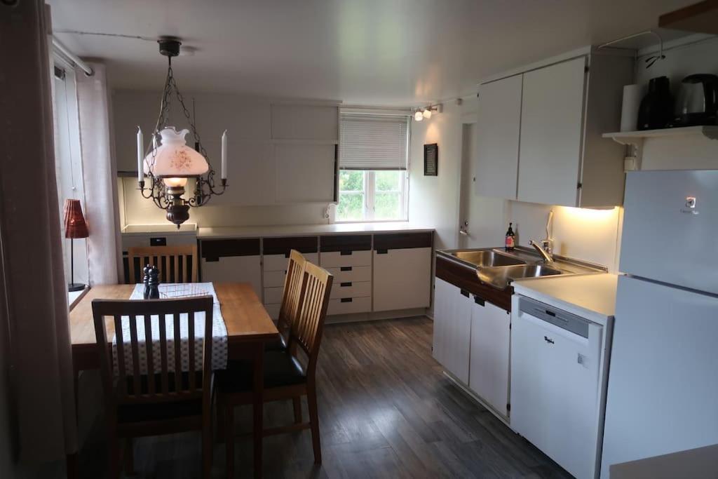 Lillehuset Villa Kabelvåg Eksteriør billede